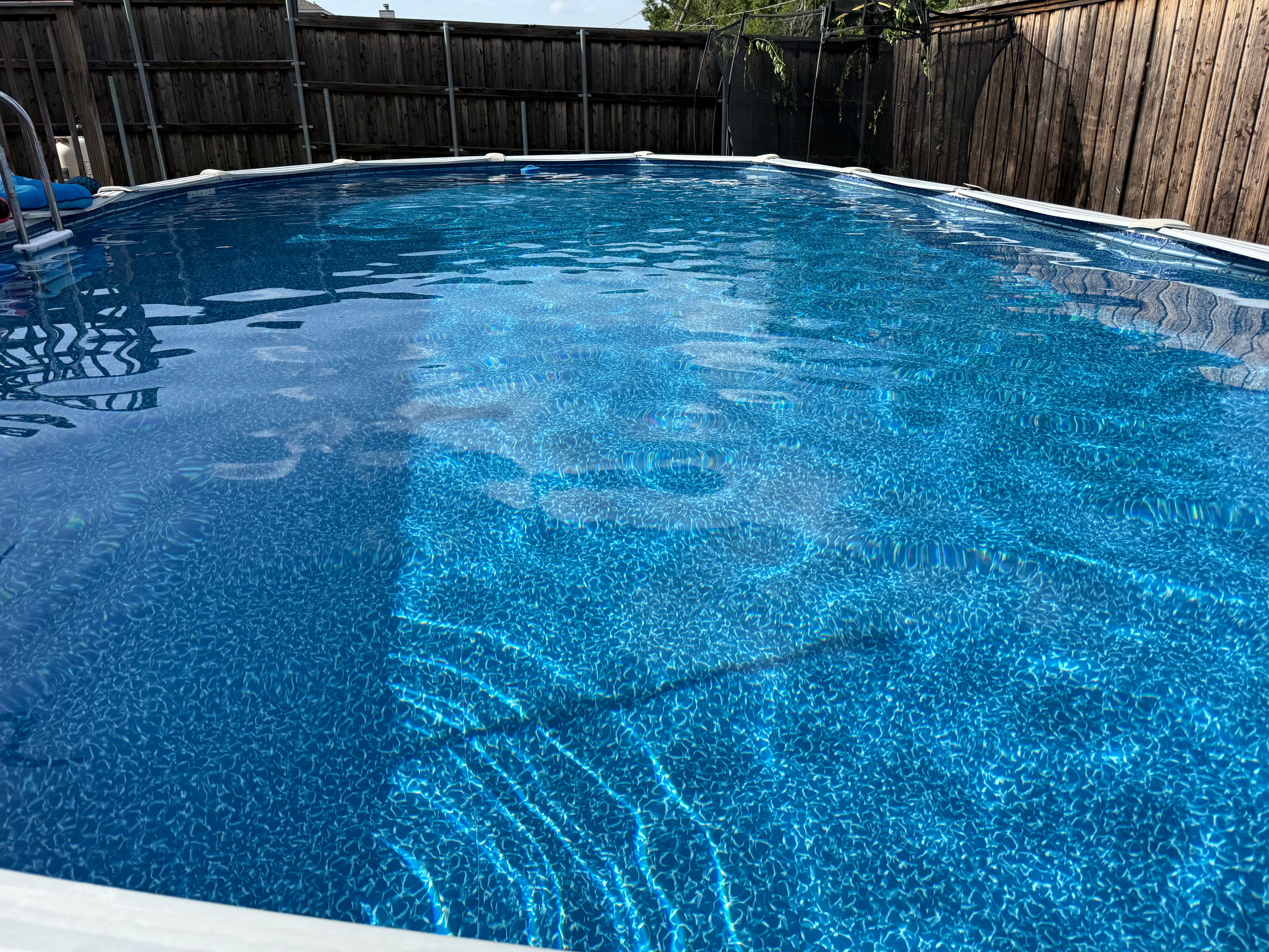 Above ground pool